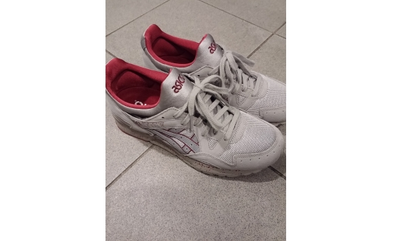Jimmy Jazz 買鞋
