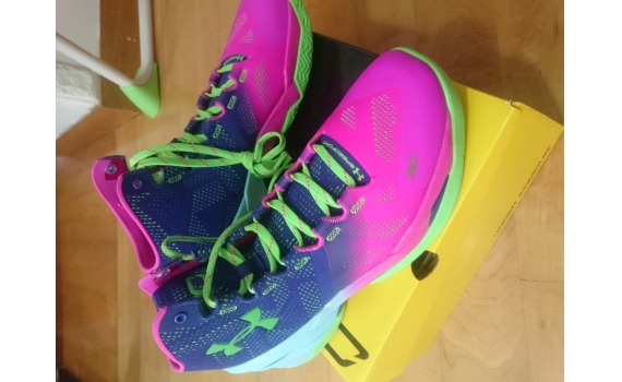 Curry 2 @ eastbay
